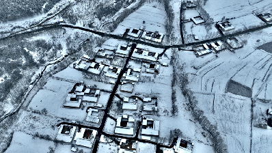 青?；。恒y裝素裹 雪景如畫(huà)